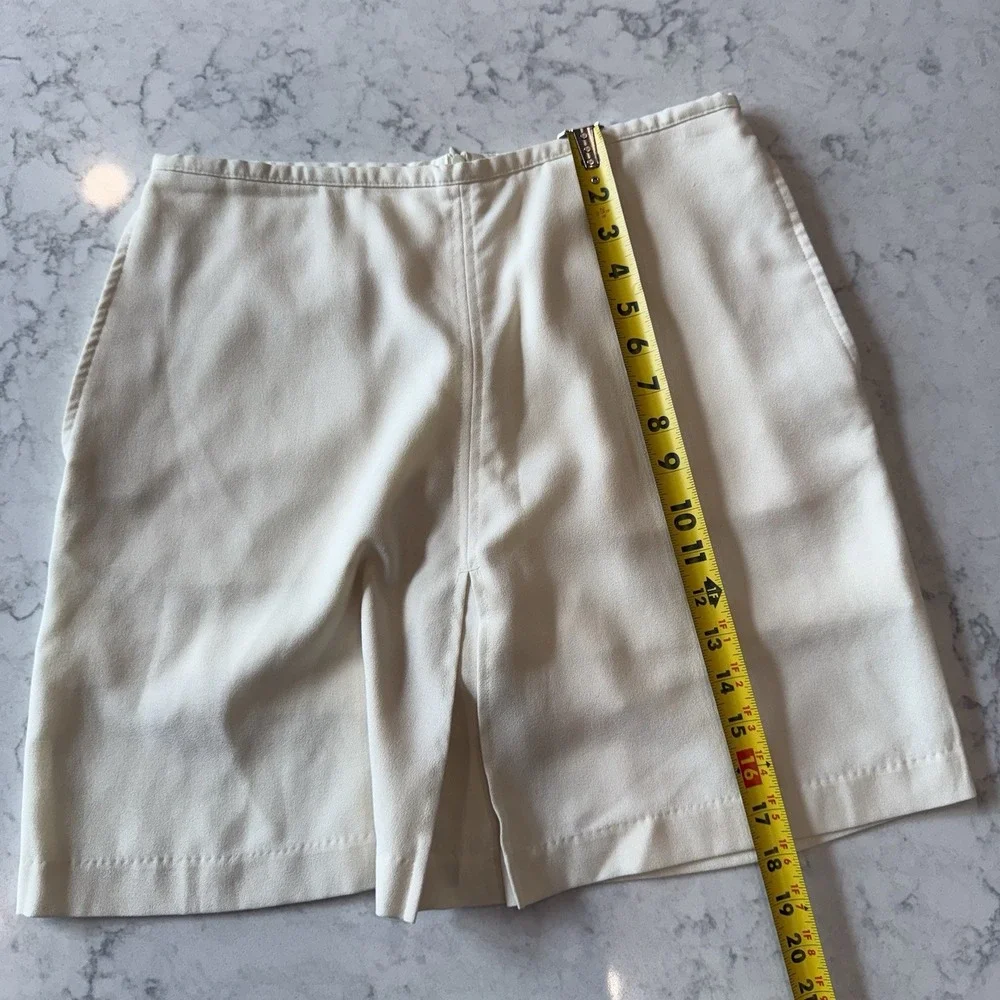 Nike GOLF Ivory Athletic Skort Size 6 Small Pockets